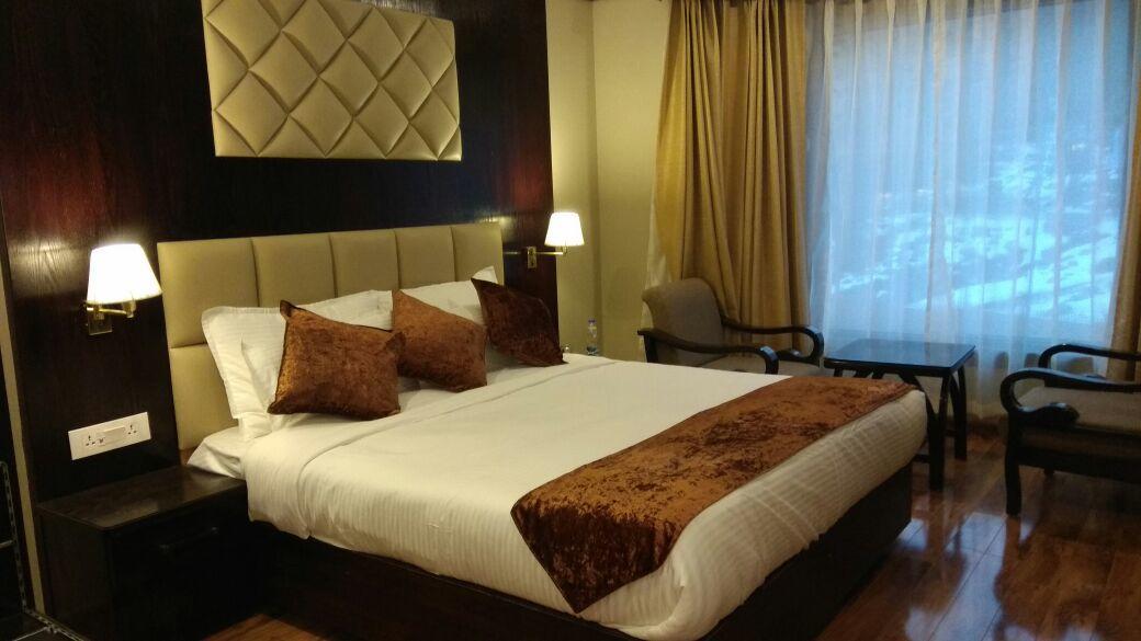 Royal Hillton Pahalgam Hotel Luaran gambar