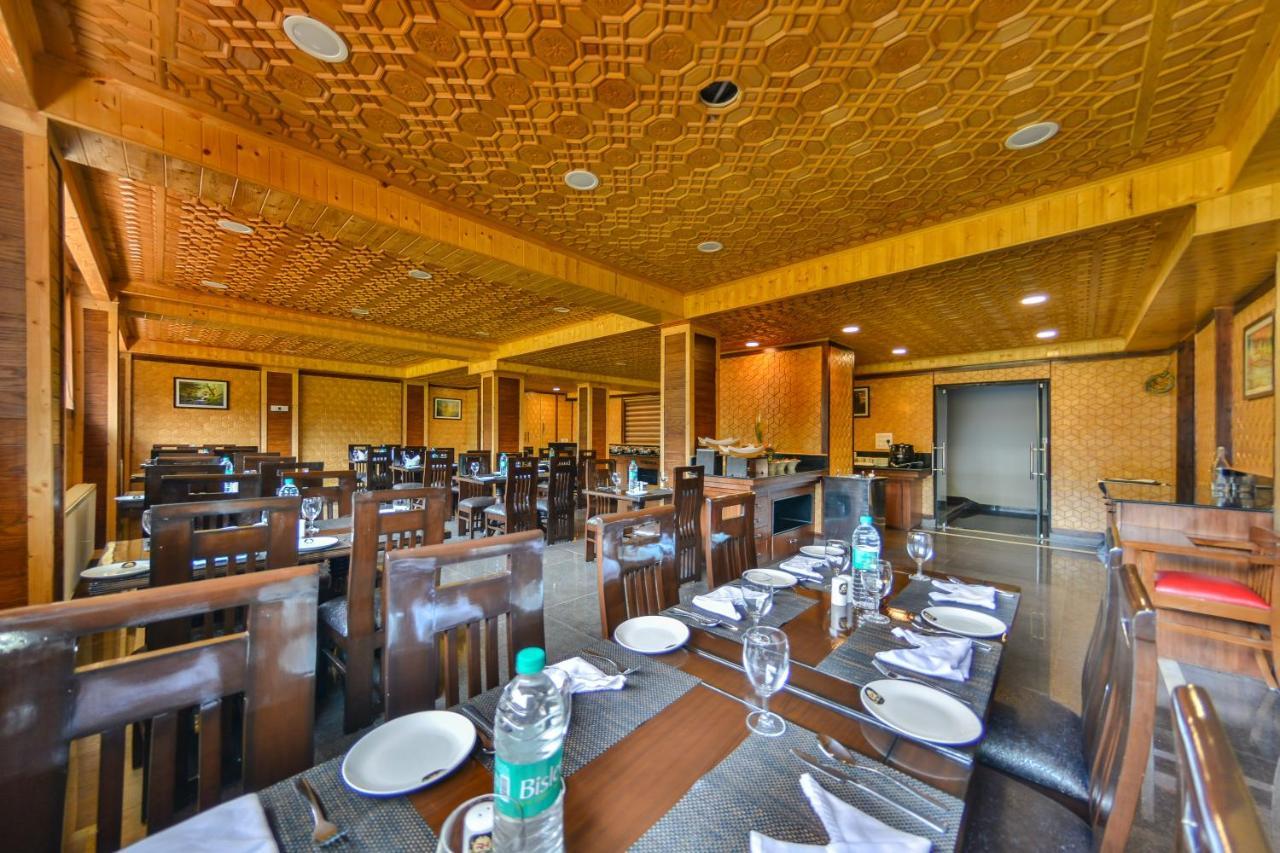 Royal Hillton Pahalgam Hotel Luaran gambar