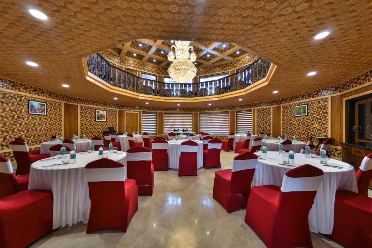 Royal Hillton Pahalgam Hotel Luaran gambar